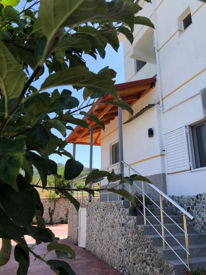 Hotel Apostoli Përmet Dış mekan fotoğraf