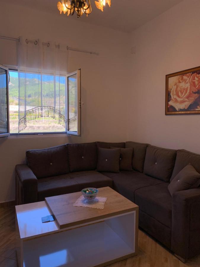 Hotel Apostoli Përmet Dış mekan fotoğraf