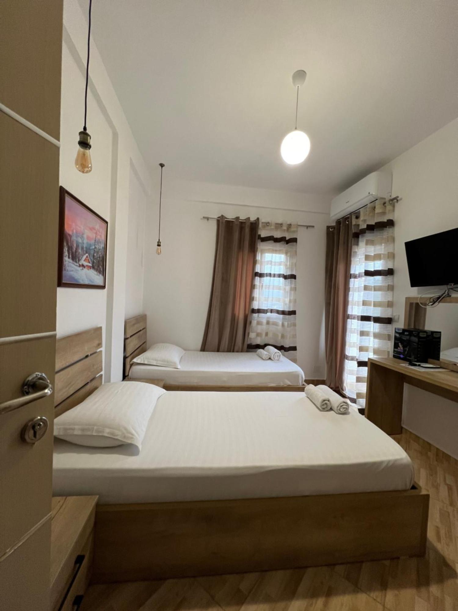 Hotel Apostoli Përmet Dış mekan fotoğraf