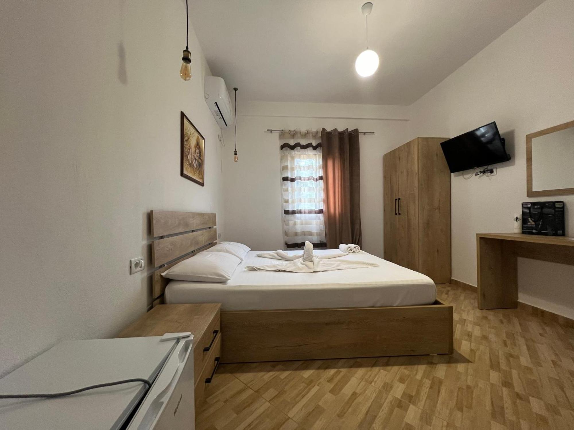 Hotel Apostoli Përmet Dış mekan fotoğraf