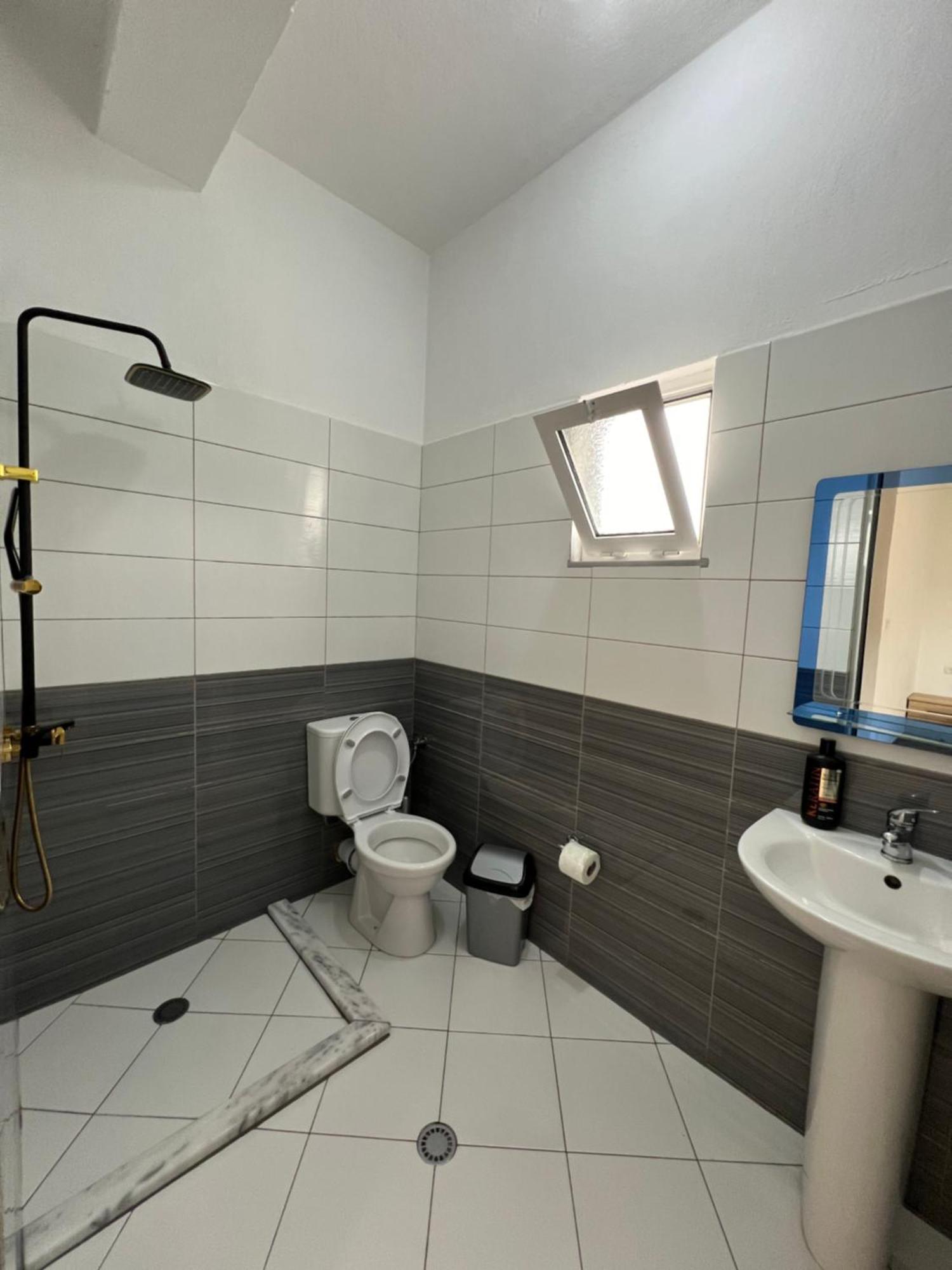Hotel Apostoli Përmet Dış mekan fotoğraf
